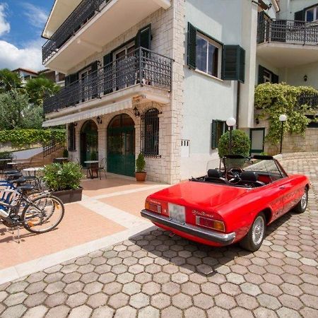 Villa Sveta Eufemija Bed End Breakfast I 로비니 외부 사진