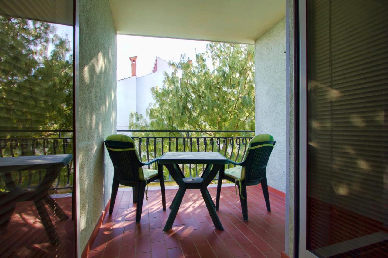 Villa Sveta Eufemija Bed End Breakfast I 로비니 외부 사진